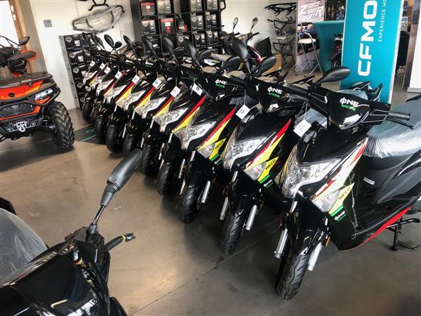 Grote foto neco one 12 50cc snel stijlvol en praktisch motoren merk onafhankelijk