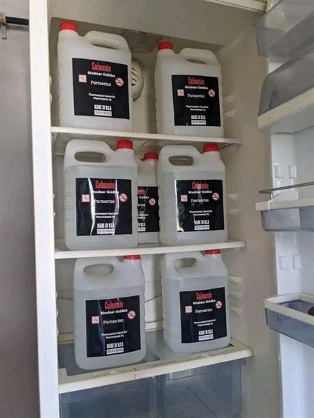 Grote foto caluanie muelear oxidize available diensten en vakmensen algemeen