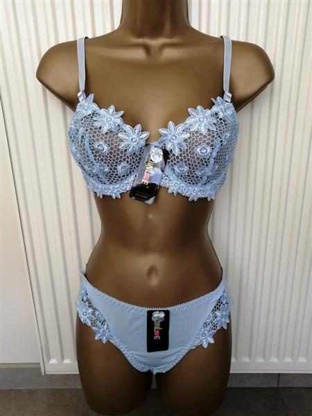 Grote foto elegante zachtblauwe bh met slip voor d cups kleding dames ondergoed en lingerie
