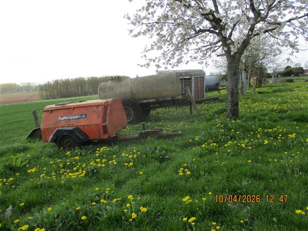 Grote foto diverse landbouwmateriaal zakelijke goederen gereedschappen