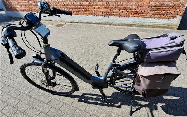 Grote foto elektrische fiets fietsen en brommers damesfietsen