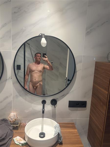 Grote foto jonge geile hengst 36 erotiek man zoekt vrouwelijke sekspartner