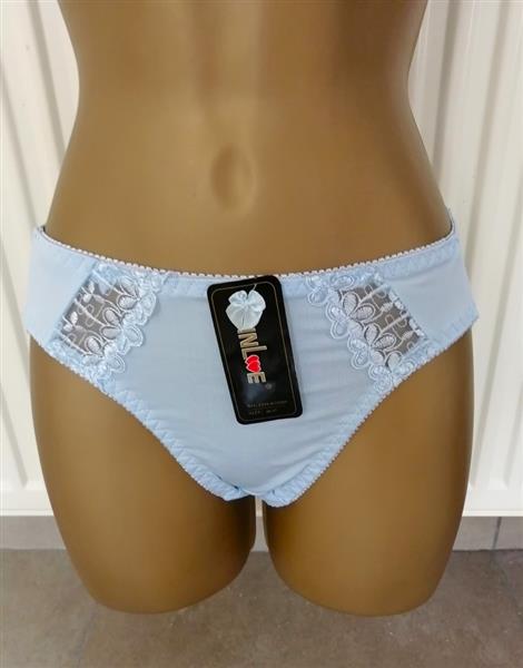 Grote foto elegante zachtblauwe bh zonder beugel met slip kleding dames ondergoed en lingerie