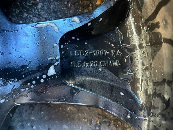 Grote foto landrover defender velgen met banden 20 inch auto onderdelen overige auto onderdelen