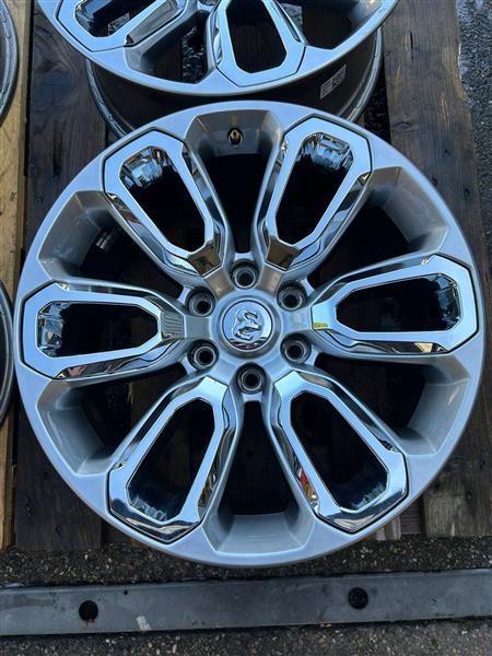 Grote foto originele dodge ram velgen 20 inch auto onderdelen overige auto onderdelen