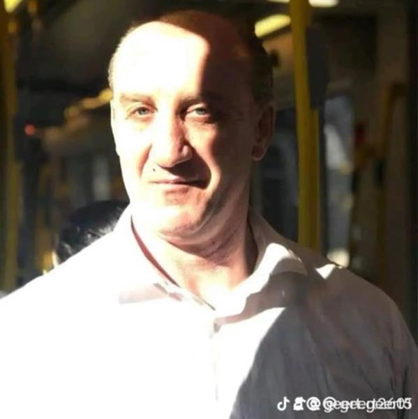 Grote foto oma sta je droog wil je een echte pik zien erotiek man zoekt vrouwelijke sekspartner