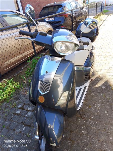 Grote foto scooter motoren overige merken