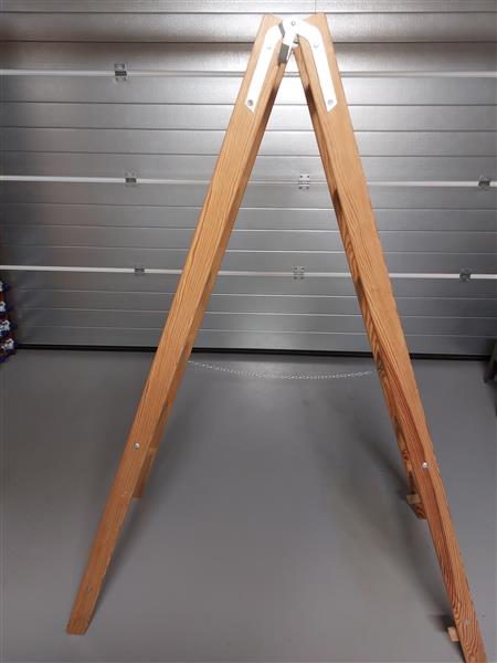 Grote foto schildersladder doe het zelf en verbouw ladders en trappen