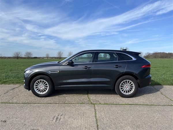 Grote foto topklasse jaguar f pace prestige 2.0d autom 4x4 auto jaguar