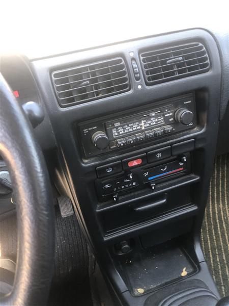 Grote foto auto nissan sunny auto nissan