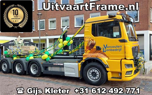 Grote foto uitvaart met een truck haakarm in belgi auto diversen overige accessoires