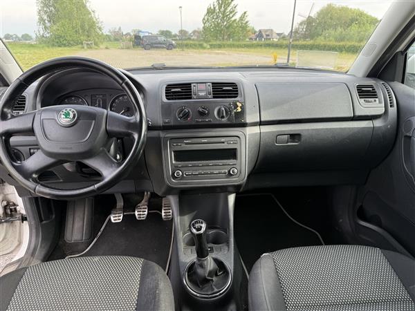 Grote foto skoda fabia 1.2 tsi airco scout uitv auto skoda