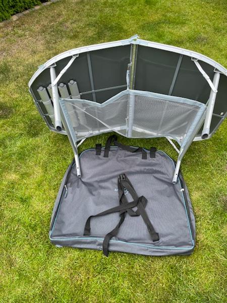 Grote foto campingtafel caravans en kamperen camper