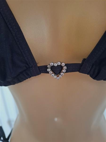 Grote foto zwarte bikini met pareo en strass hartje medium kleding dames badmode en zwemkleding