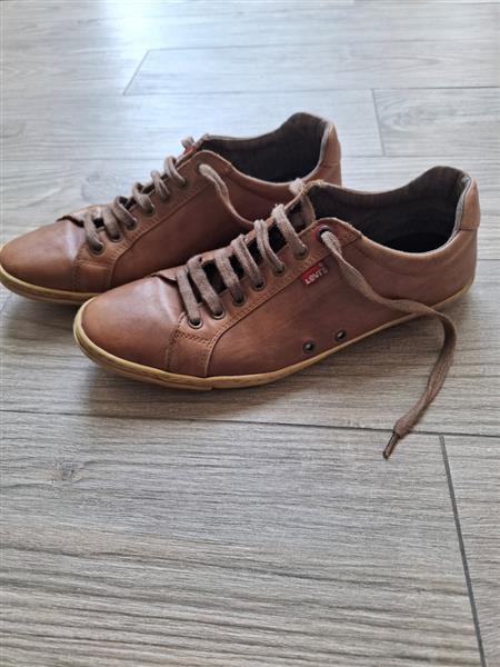 Grote foto levis cognackleurige lederen sneakers 43 kleding heren schoenen