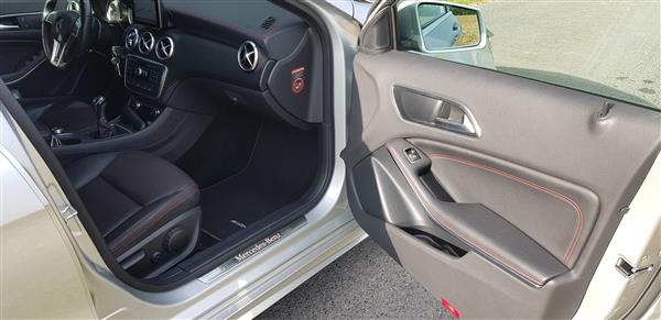 Grote foto mercedes a 180 cdi pack sport amg 04 2013 auto mercedes