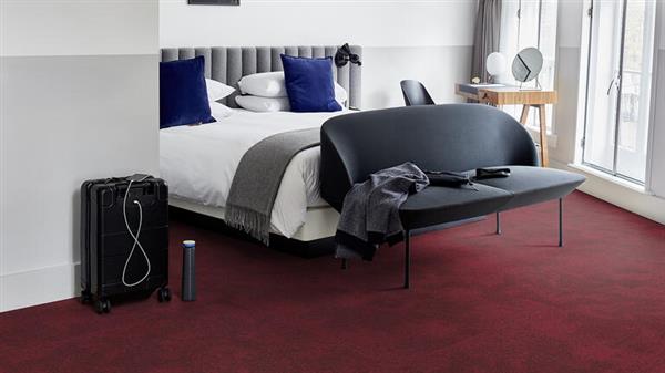 Grote foto compsure berry rode tapijttegels 300m2 voorraad huis en inrichting vloerbedekking en kleden