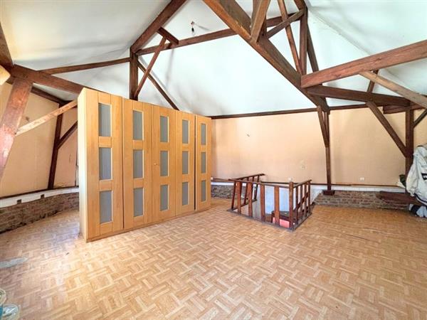 Grote foto bouillon pand met 2 handelswoningen. huizen en kamers bedrijfspanden