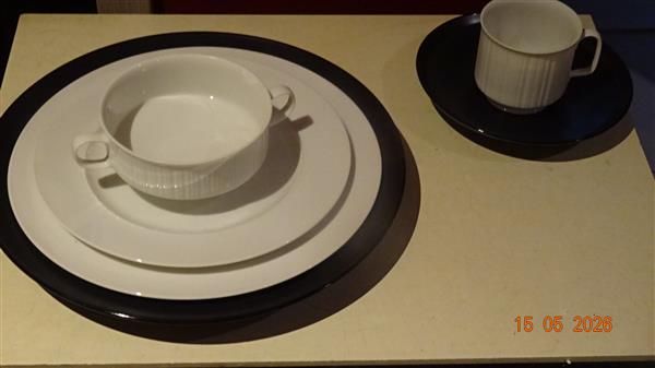 Grote foto volledig servies voor 12 personen huis en inrichting servies