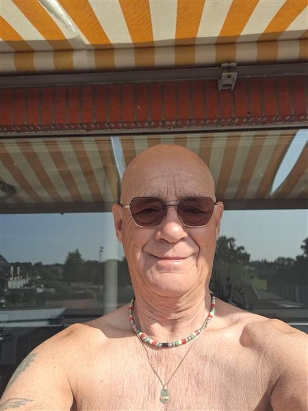 Grote foto fwb ons erotiek man zoekt vrouwelijke sekspartner