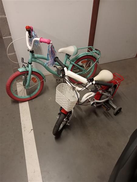 Grote foto 2 kinderfietsen fietsen en brommers kinderfietsen