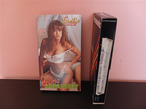 Grote foto vhs film adults cd en dvd film