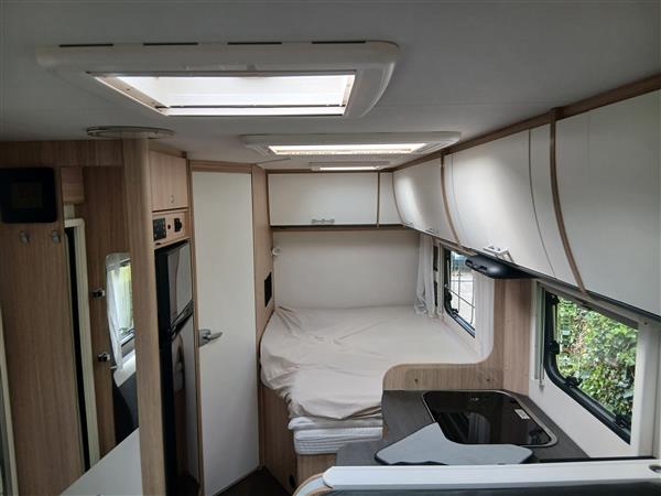 Grote foto camper sunlight 64 t 80003km 2019 caravans en kamperen campers