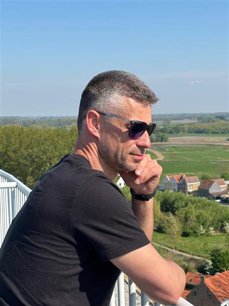 Grote foto het alleen zijn een beetje moe erotiek man zoekt vrouw