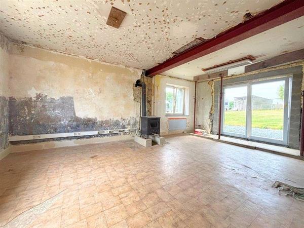 Grote foto libramont vrijstaande woning te renoveren. huizen en kamers eengezinswoningen