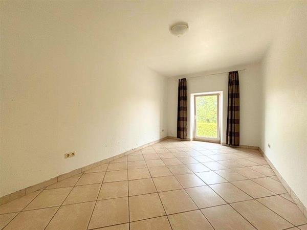 Grote foto libramont vrijstaande woning te renoveren. huizen en kamers eengezinswoningen