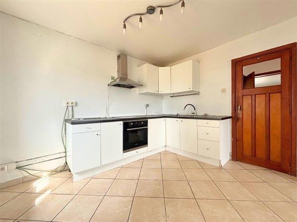 Grote foto libramont vrijstaande woning te renoveren. huizen en kamers eengezinswoningen