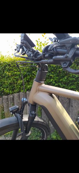 Grote foto cube kathmanduo fietsen en brommers elektrische fietsen