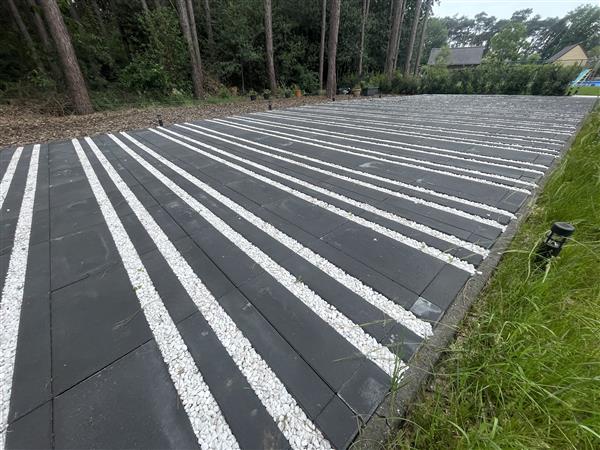 Grote foto waterdoorlatende oprit te koop stone style tuin en terras tegels en terrasdelen