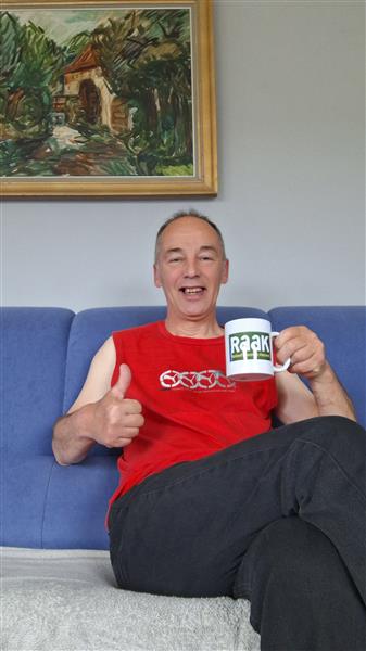 Grote foto een liefdevolle relatie opbouwen contacten en berichten man zoekt vrouw