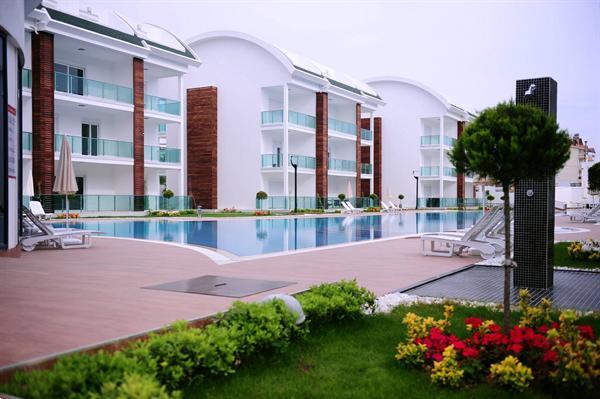 Grote foto ruim en licht appartement in side vakantie turkije