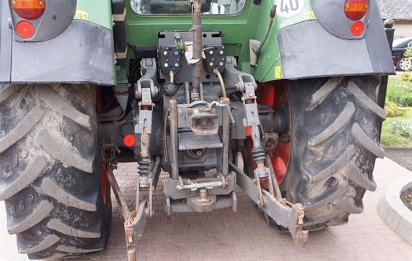 Grote foto fendt farmer 410 trekker met voorlader agrarisch tractoren