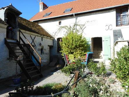 Grote foto tussen tours en poitiers voor fiets en wandel vakantie frankrijk