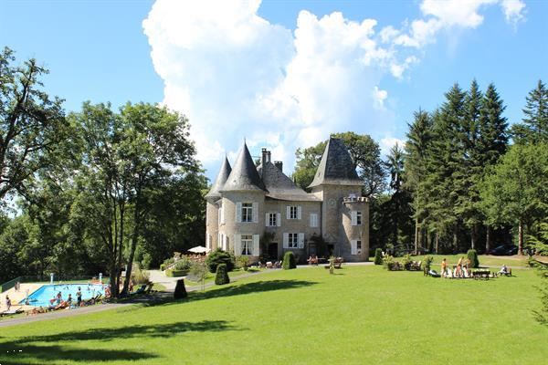 Grote foto forestcabins op 4 ster kasteelcamping bij dordogne vakantie frankrijk