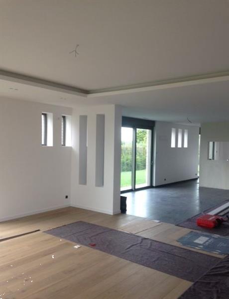 Grote foto nieuwe verfla a gen binnen en buitenmuren diensten en vakmensen aannemers