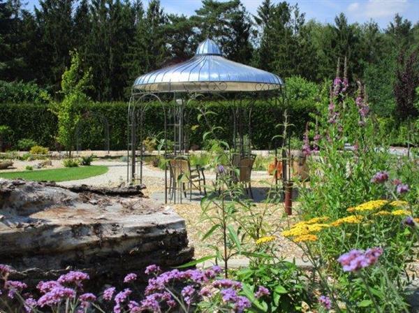 Grote foto prielen tuinpoorten voli res tuinmeubelen metaal tuin en terras hekken en schuttingen