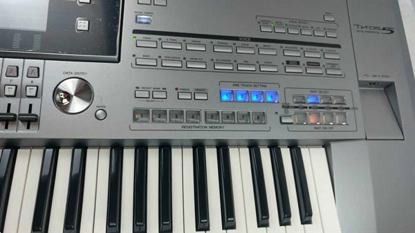 Grote foto yamaha tyros 5 61 toetsen 2016 muziek en instrumenten keyboards