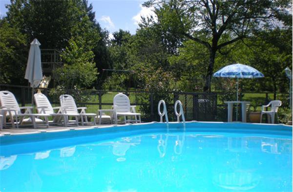 Grote foto dordogne hans en grietje huisje tuin warm zwembad vakantie frankrijk