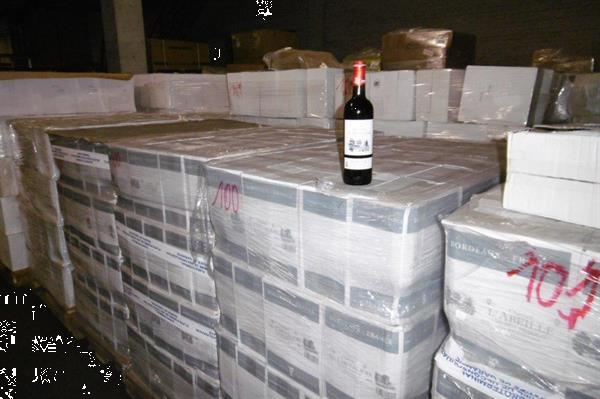 Grote foto tijdelijke wijnopslag te huur verzamelen wijnen