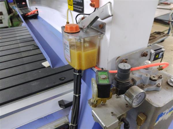 Grote foto cnc router voor metaal kunststof hout enz. nieuw zakelijke goederen gereedschappen