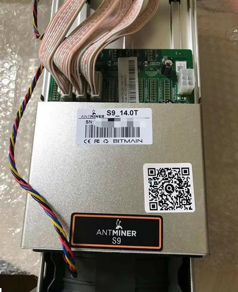 Grote foto bitmain antminer s9 14th s btc miner bitcoin computers en software overige merken