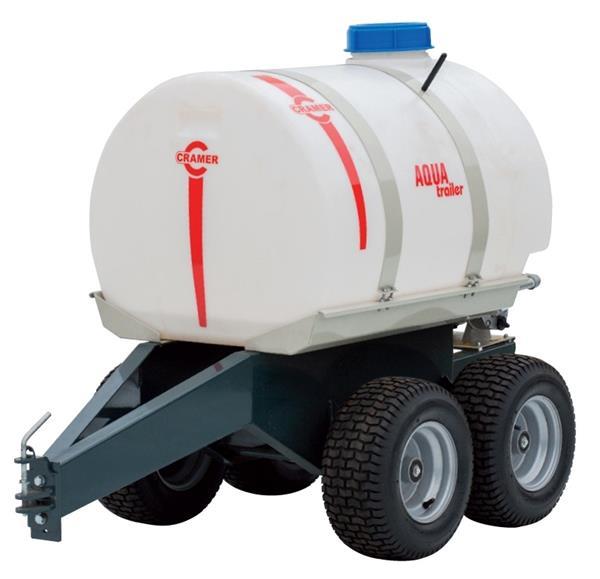 Grote foto aanhangwagen met heavy duty water tank gratis bezorgen tuin en terras grasmaaiers