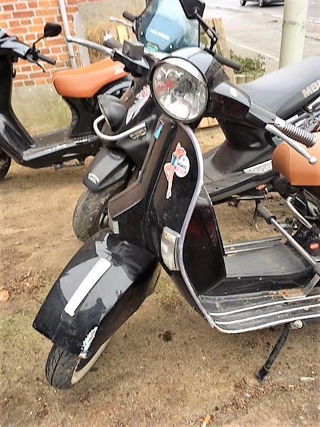 Grote foto px125 te koop. fietsen en brommers vespa