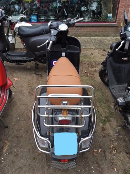 Grote foto px125 te koop. fietsen en brommers vespa