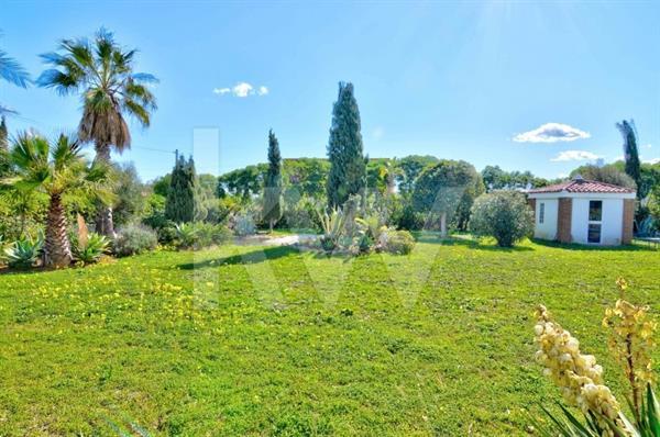 Grote foto bouwgrond met zeezicht costa del sol huizen en kamers kavels europa