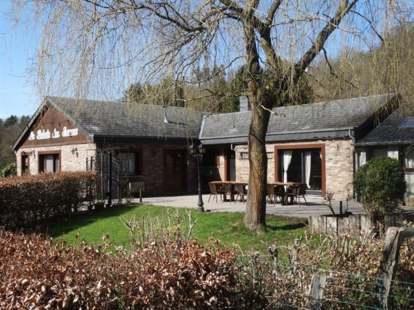 Grote foto vakantiewoning aan de rivier de ourthe voor 8 p vakantie belgi